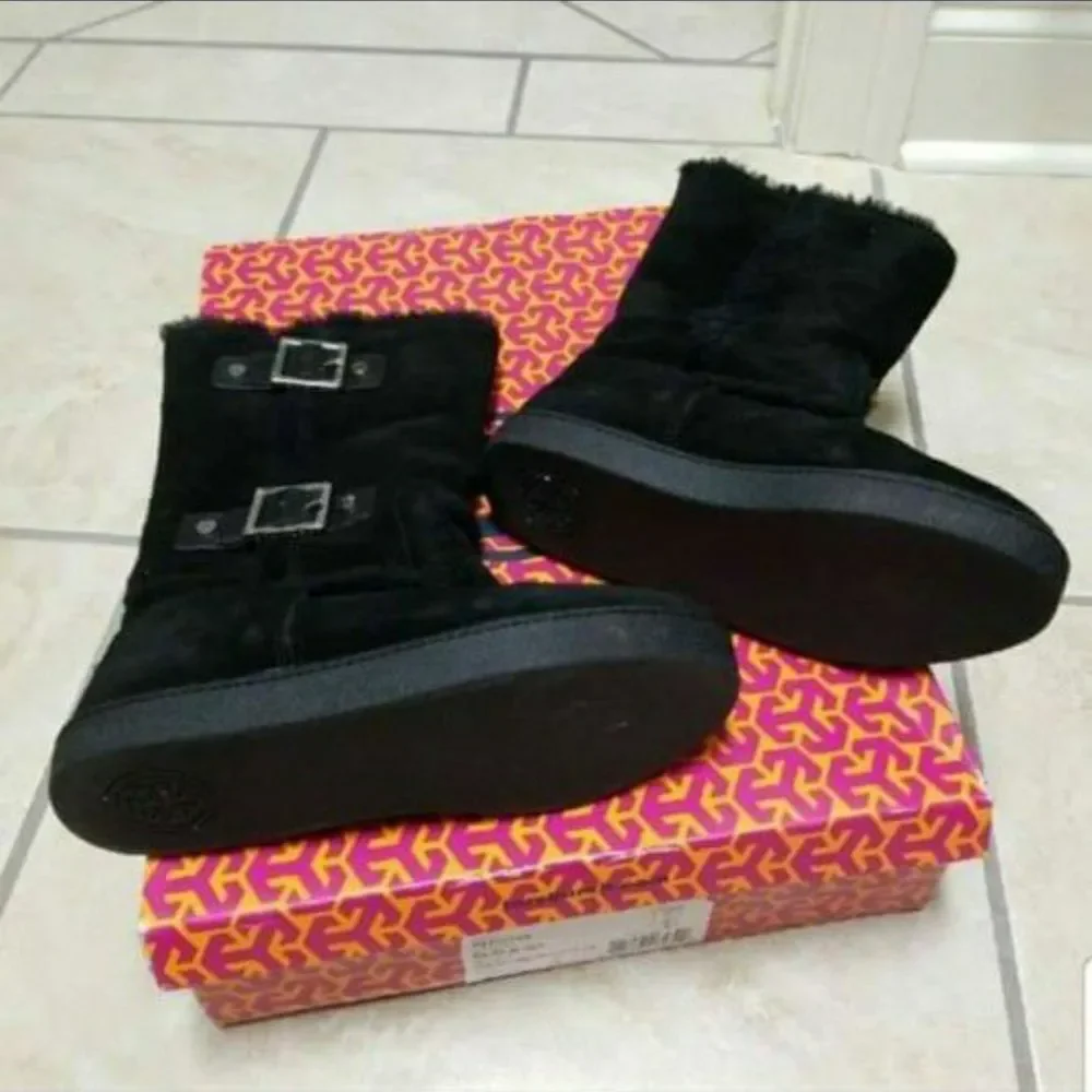 Tory Burch Black Shearling Nadine Amelie Buckle Suede Leather Boots Size 7.5